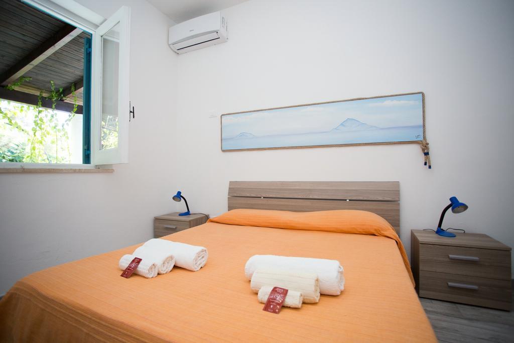 Titina Village Porto Vulcano  Extérieur photo